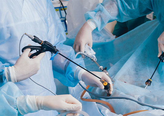 Physicians using Electro Lube® in a procedure