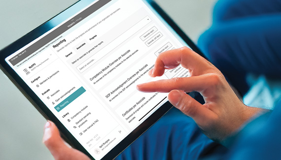 Sterile&nbsp;processing technician using&nbsp;MySPD&nbsp;program on a tablet