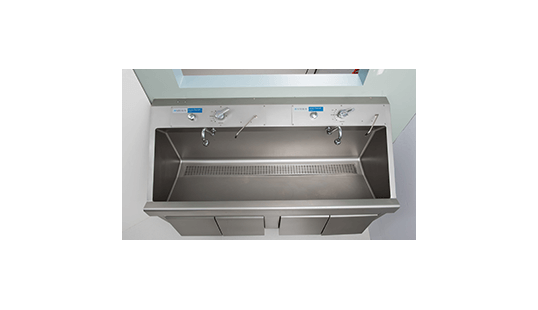 AMSCO fleximatic scrub sinks