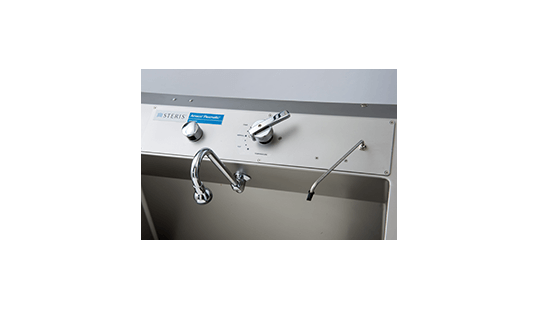 AMSCO fleximatic scrub sinks