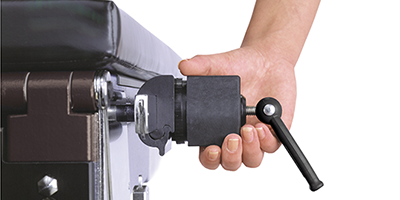 Clip-on Socket with hand stage 2