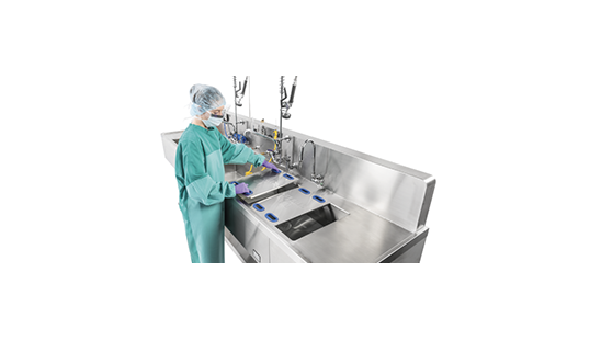 AMSCO 30 and 50 Reprocessing Sinks